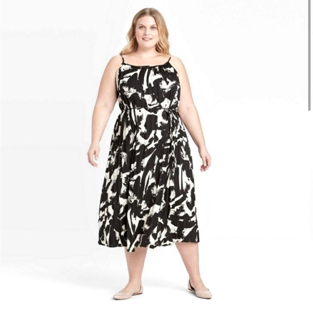 Ava & Viv Black White 2X Plus Size Women Spaghetti Strap Pleated Midi Dress NEW